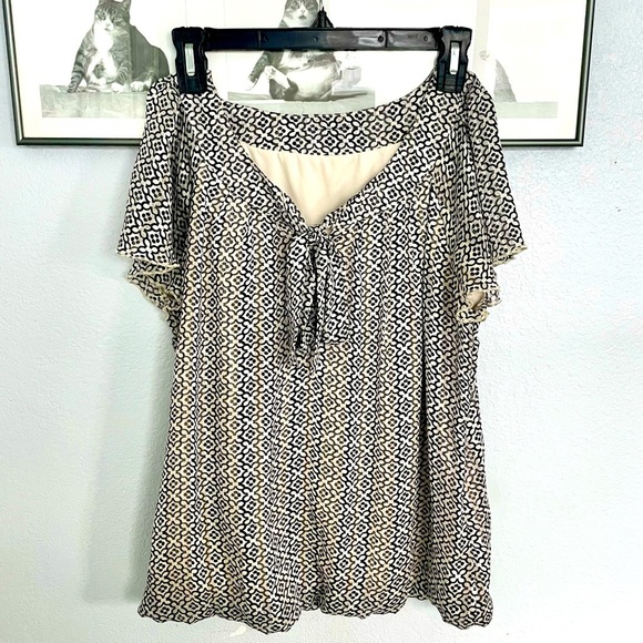 Sara Michelle Black & Cream Ruffle Sleeve Casual Workwear Blouse Top, Size L - Picture 4 of 13